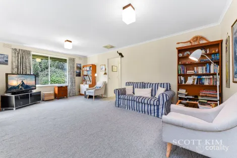 Property photo of 6 Cynisca Court Wheelers Hill VIC 3150