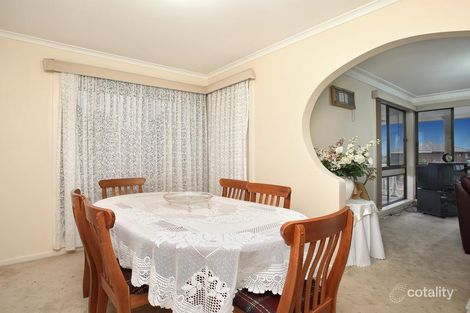 Property photo of 1 Legg Court Endeavour Hills VIC 3802