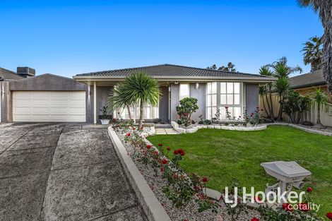 Property photo of 10 Adley Place Hampton Park VIC 3976