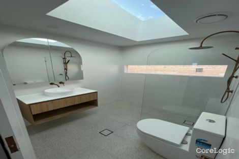 1a Albert St, Belmont, NSW 2280