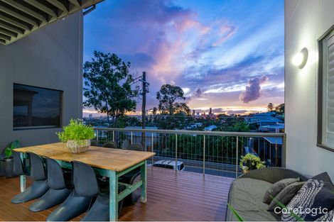 Property photo of 77 Power Street Norman Park QLD 4170