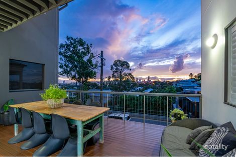 Property photo of 77 Power Street Norman Park QLD 4170