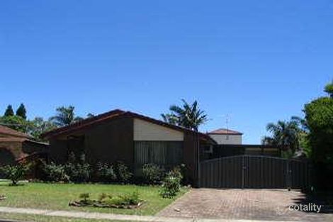 Property photo of 19 Swinborne Crescent Wetherill Park NSW 2164