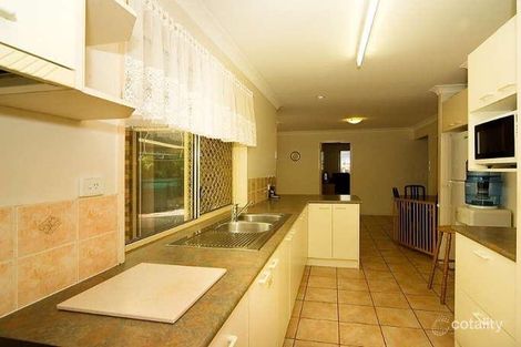 Property photo of 8 Giza Court Camira QLD 4300