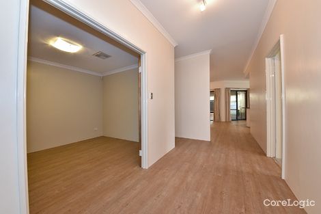 Property photo of 14 Strathalbyn Loop Carramar WA 6031