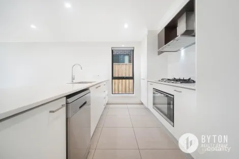 Property photo of 3 Stonehaven Way Catherine Field NSW 2557