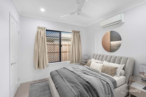 Property photo of 18 Hillary Drive Smithfield QLD 4878