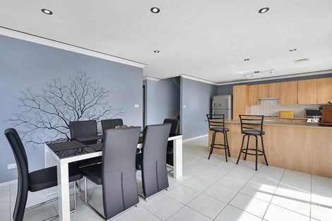 Property photo of 1/72 Parliament Road Macquarie Fields NSW 2564