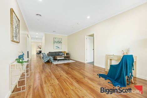 Property photo of 58 Seagrass Crescent Point Cook VIC 3030