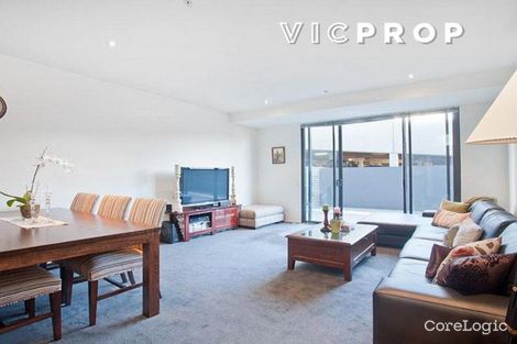 Property photo of 102/610 St Kilda Road Melbourne VIC 3004