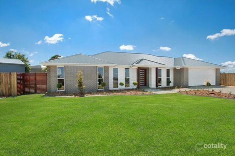 6 Highgrove Dr, Highfields, QLD 4352
