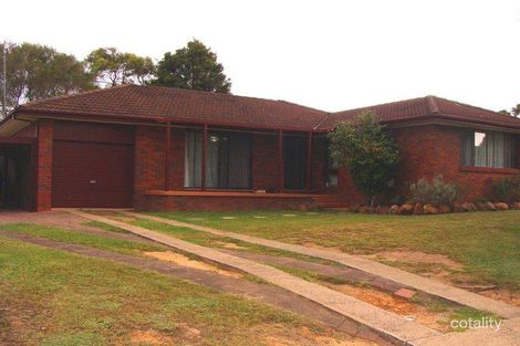 17 Clarke Ave, North Nowra, NSW 2541