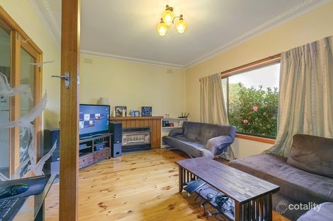 Property photo of 6 Gordonia Court Ballarat North VIC 3350
