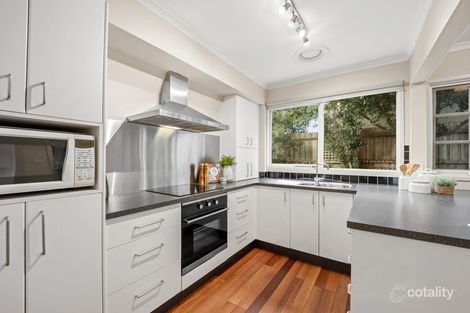 Property photo of 9 Elliott Crescent Dingley Village VIC 3172