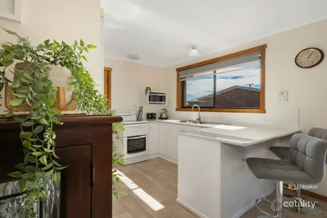 Property photo of 2/14 Parsons Street Ulverstone TAS 7315