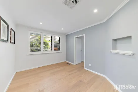 Property photo of 4 Blakely Row Yarralumla ACT 2600