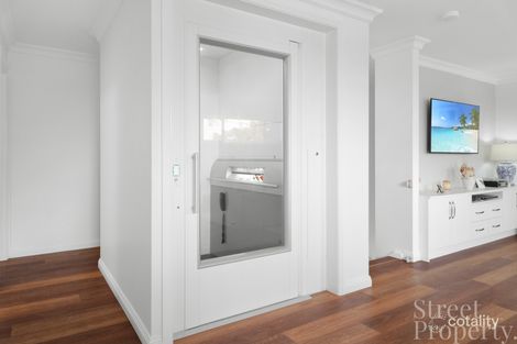Property photo of 15 Lincoln Close Rathmines NSW 2283