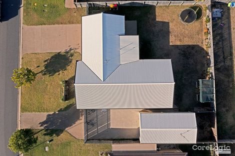 Property photo of 11 Riviera Way Mulambin QLD 4703