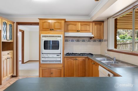 Property photo of 18 Kauri Court Ourimbah NSW 2258