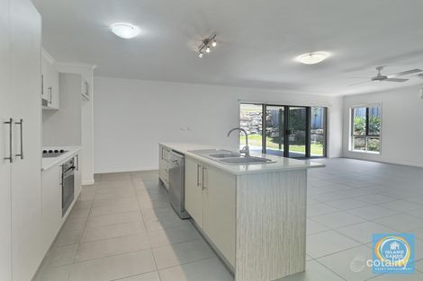 Property photo of 7 Wentworth Place Glen Eden QLD 4680