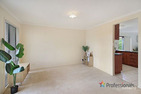 Property photo of 24 Walla Place Glenfield Park NSW 2650