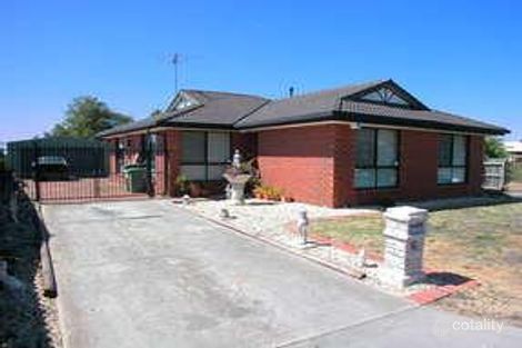 10 Wintle Cl, Roxburgh Park, VIC 3064