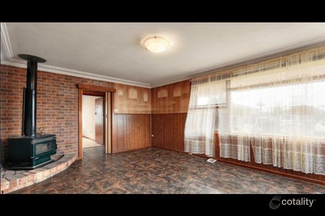 Property photo of 19 First Avenue Macquarie Fields NSW 2564