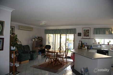 Property photo of 36 Green Point Drive Belmont NSW 2280