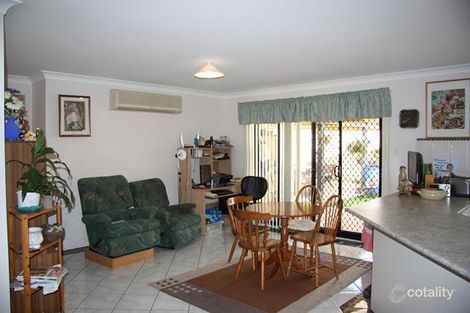 Property photo of 36 Green Point Drive Belmont NSW 2280