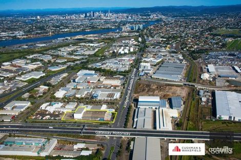 935 Kingsford Smith Dr, Eagle Farm, QLD 4009