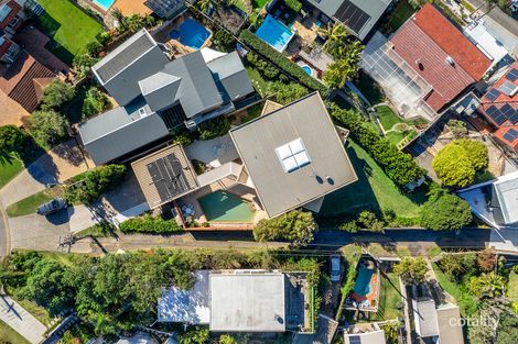 Property photo of 2 Suffolk Avenue Collaroy NSW 2097