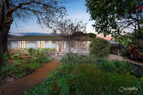 18 Davies St, Safety Beach, VIC 3936