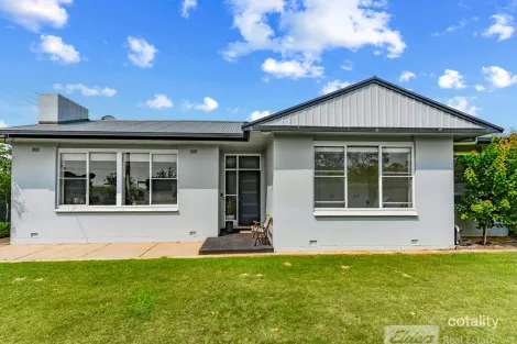 1 Rendelsham Rd, Millicent, SA 5280