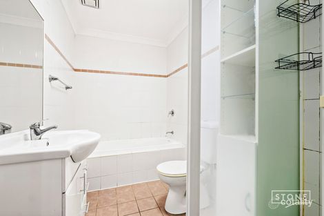 Property photo of 5/10-12 Reid Avenue Westmead NSW 2145