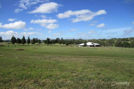 11 Pioneer Way, Pittsworth, QLD 4356