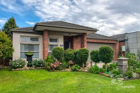 9 Melrose St, Pakenham, VIC 3810