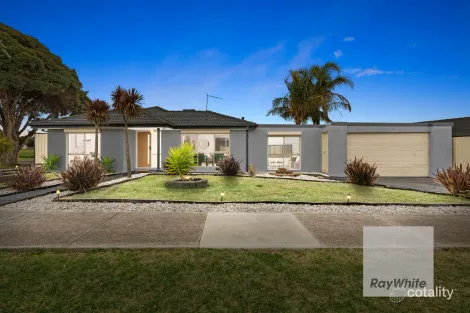 Property photo of 1 Monterey Court Mill Park VIC 3082