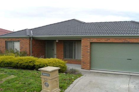 Property photo of 13 Turella Close Berwick VIC 3806