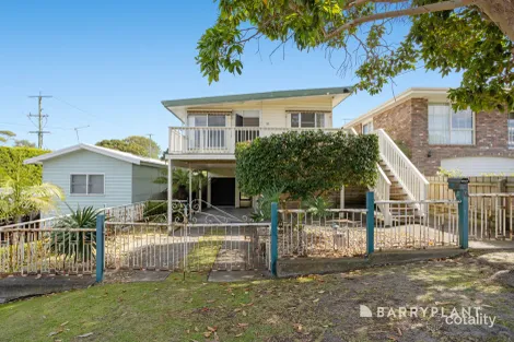 88 Seventh Ave, Rosebud, VIC 3939
