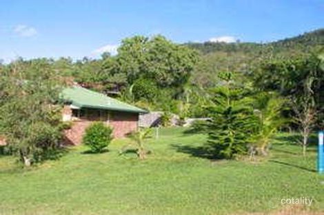 Property photo of 2 Cateran Close Cannonvale QLD 4802