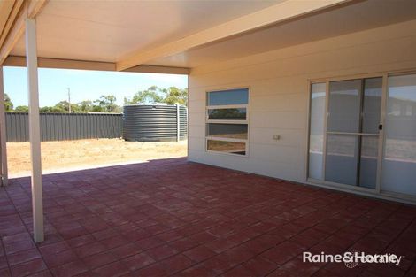 Property photo of 9 Benjamin Road Poonindie SA 5607