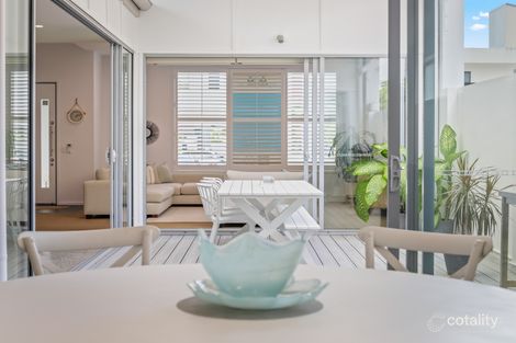 Property photo of 24 Watts Drive Varsity Lakes QLD 4227