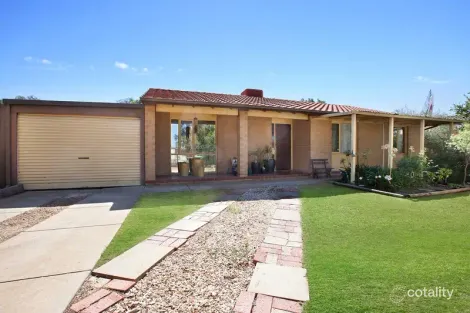 3 Finchley Cl, Salisbury Downs, SA 5108