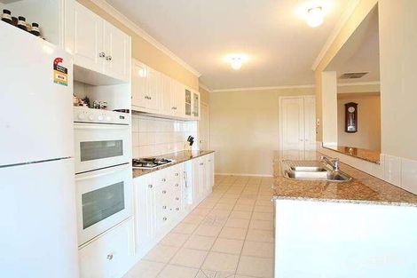 Property photo of 19 Deering Crescent Banksia Park SA 5091