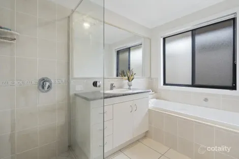 Property photo of 71 Clifford Perske Drive Thornlands QLD 4164