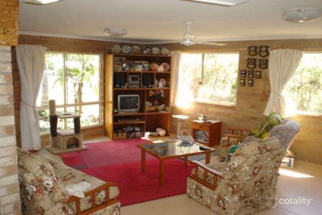 Property photo of 4 Willow Court Woodgate QLD 4660