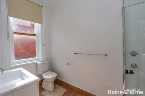 Property photo of 202 Russell Street Bathurst NSW 2795