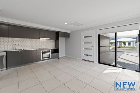 2/14 Courtie St, Bellmere, QLD 4510