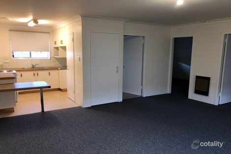 Property photo of 1/416 Kotthoff Street Lavington NSW 2641
