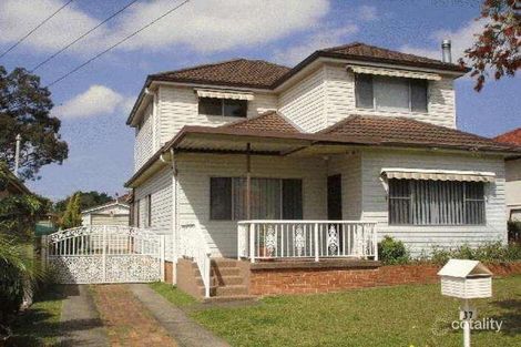 37 Rangers Rd, Yagoona, NSW 2199